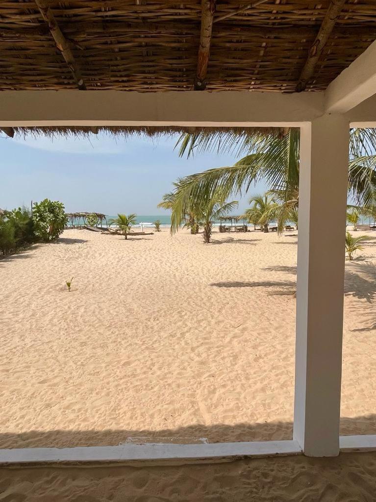 Santana Beachclub Sanyang Exteriör bild