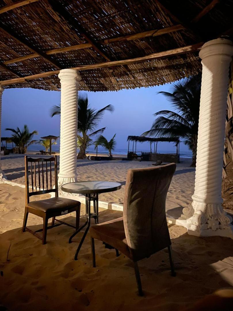 Santana Beachclub Sanyang Exteriör bild